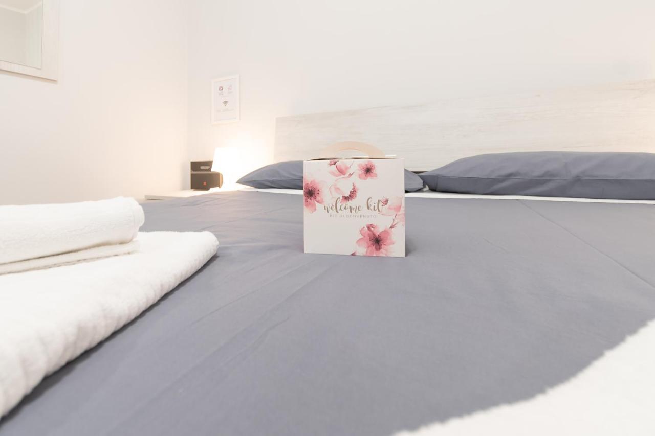 Palazzetto Vittoria - F&L Apartment 布雷西亚 外观 照片